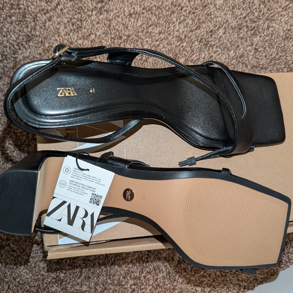 Zara Black Women's Slingback Heels - Picture 4 of 6